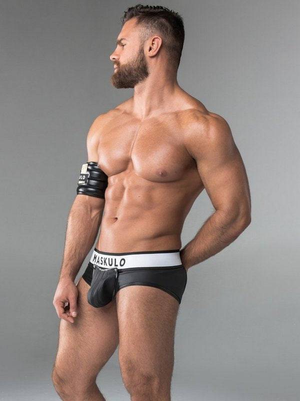 Maskulo Rubber-Look Briefs with Zipper Back Maskulo
