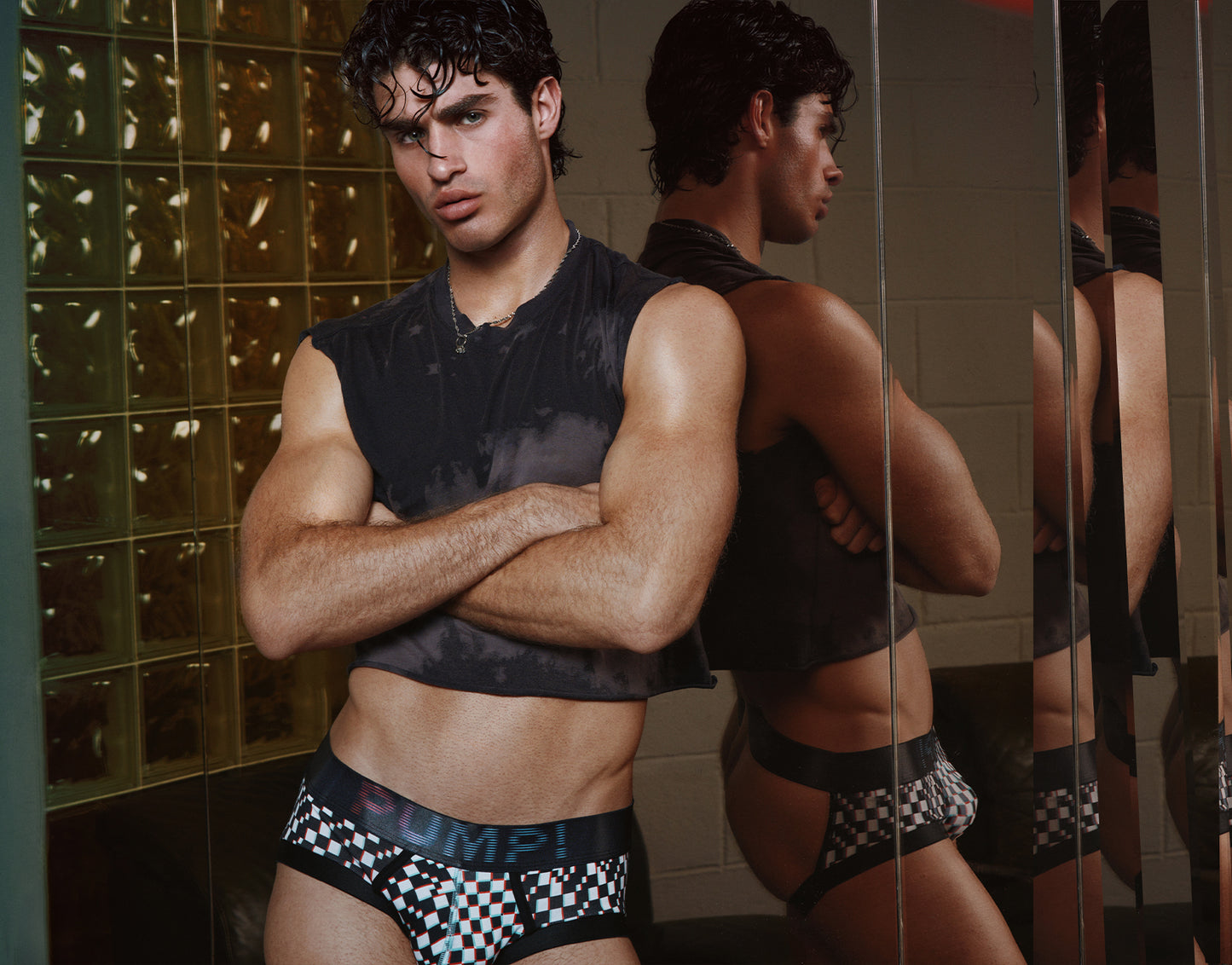 PUMP Glitch Backless Trunk